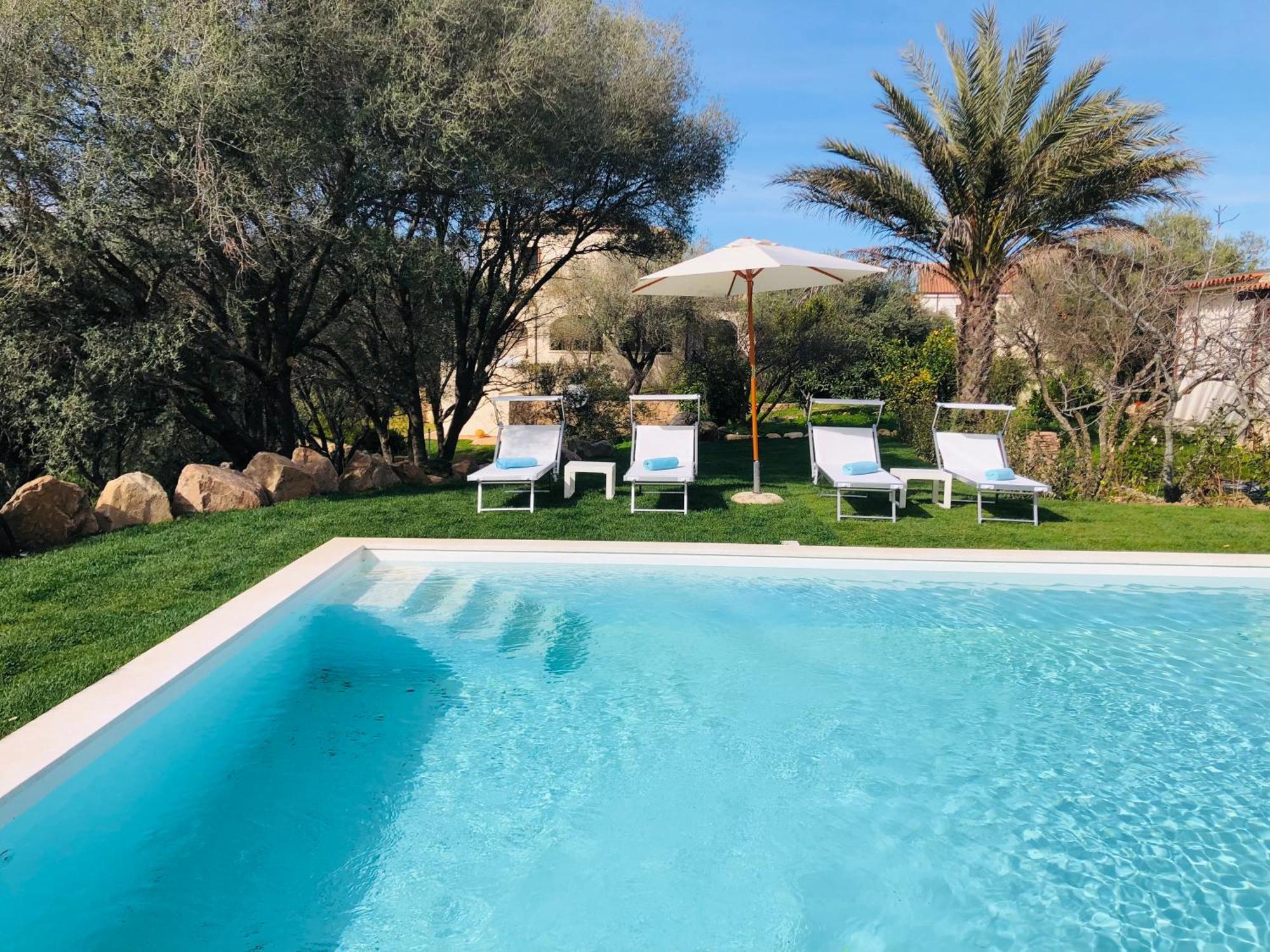 Stazzo San Teodoro Il Ginepro Piscina Condivisa 아파트 외부 사진